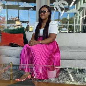 Meet your Posher, Caroline